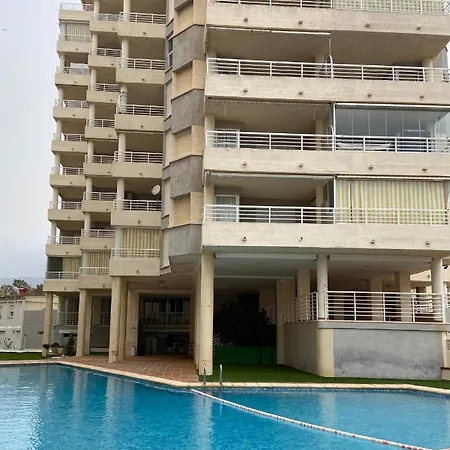 Relaxing Modern Beachfront - Amazing Sea View 칼페